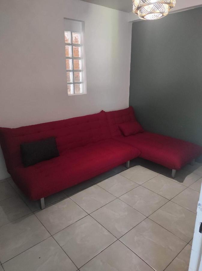 Ferienwohnung Location Saisonniere Les Bibassiers Le Tampon Exterior foto